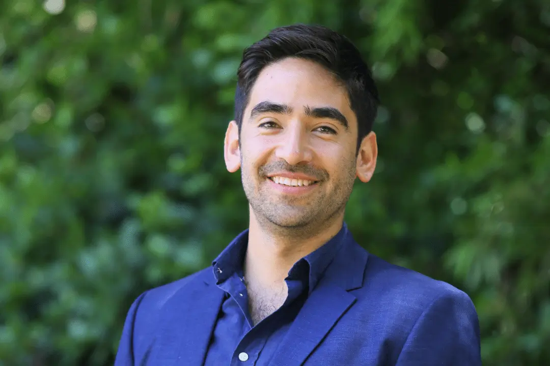 de-ingenieria-a-quiropractica_quiropractico-pablo-herrera